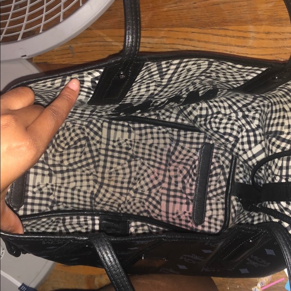 Black MCM tote bag - Picture 4 of 4